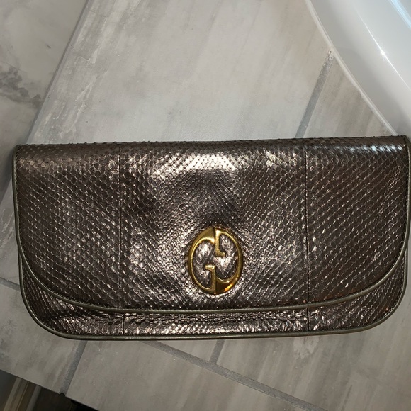 Gucci Metallic Python 1973 Clutch - Picture 1 of 6